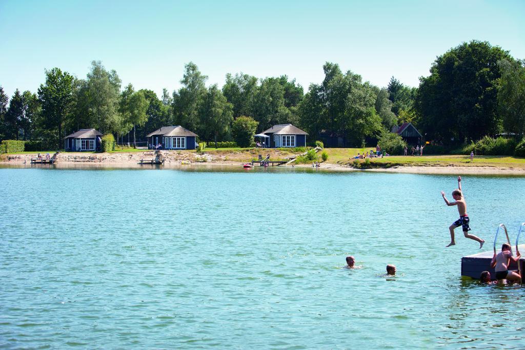 Vriezenveen Roompot Recreatiepark De Tolplas מראה חיצוני תמונה