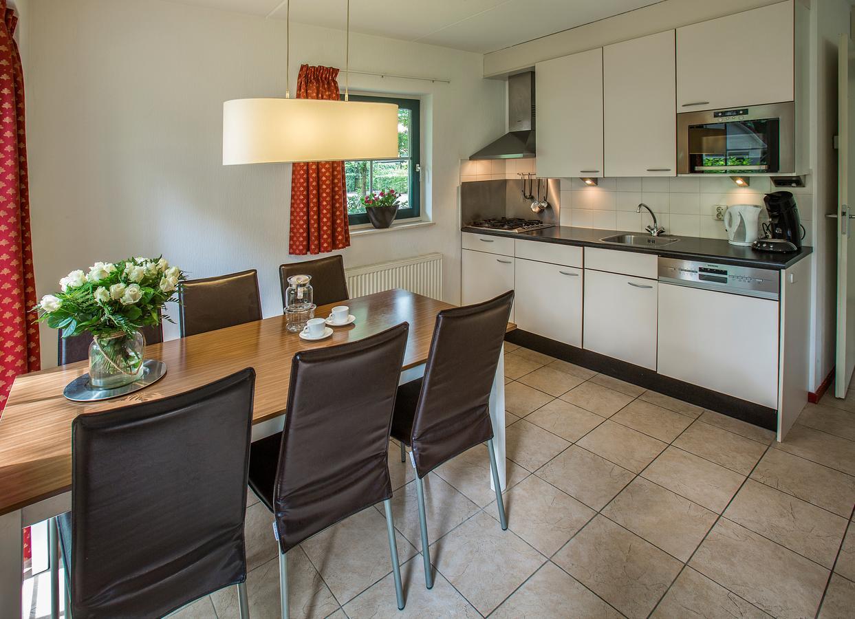 Vriezenveen Roompot Recreatiepark De Tolplas חדר תמונה